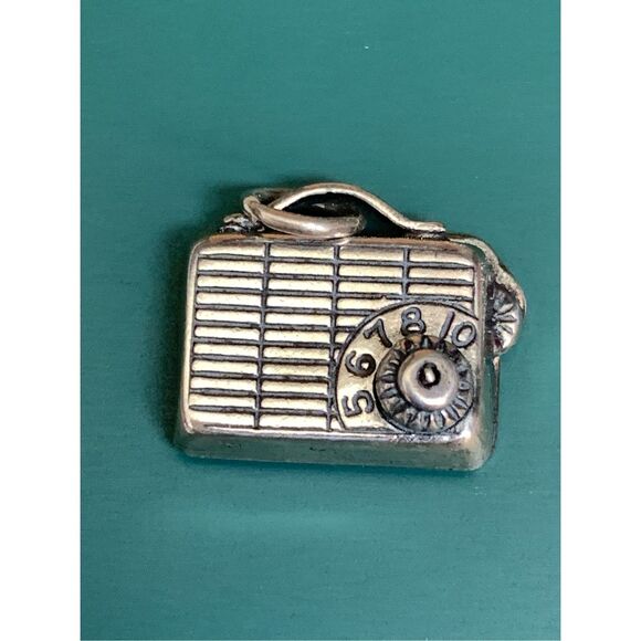 Retro Radio Sterling Silver Jewelry Charm #music - Picture 1 of 3